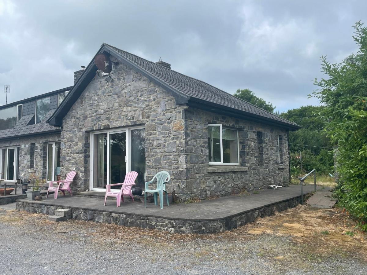 Lakeland Midsummer Lakehouse Oughterard Bagian luar foto