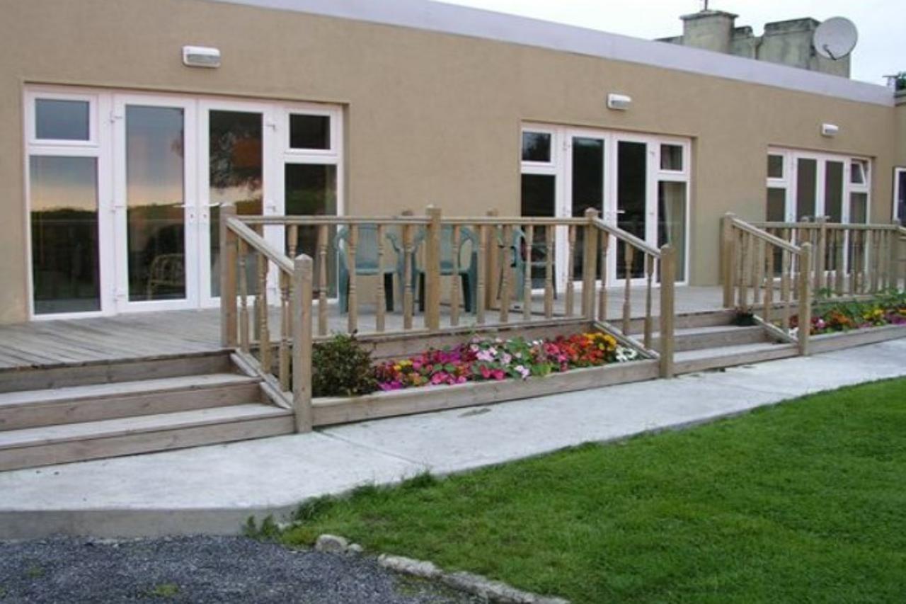 Lakeland Midsummer Lakehouse Oughterard Bagian luar foto