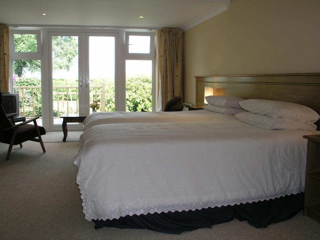 Lakeland Midsummer Lakehouse Oughterard Ruang foto